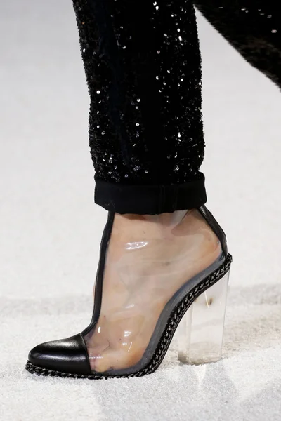 Look 50